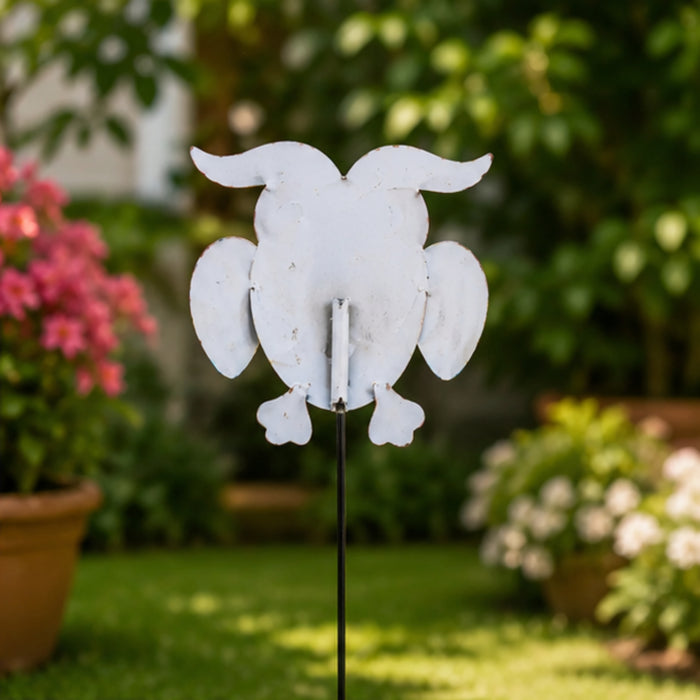 Metal red owl garden stick