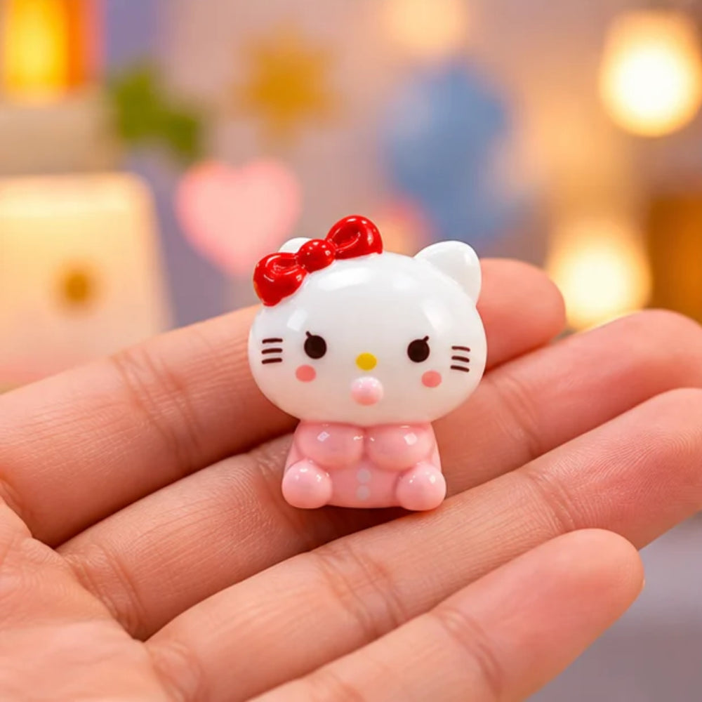 Sanrio Kawaii Baby Characters Miniature Figurines – Set of 6 Cute Collectible Toys for Desk Decor & Gifts