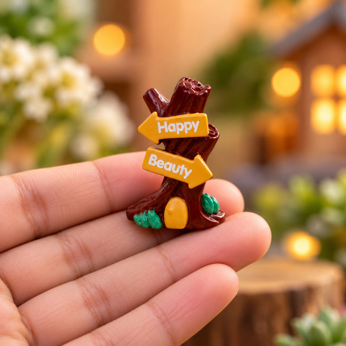 Miniature Wooden-Style Directional Signs Set of 4 – Decorative Fairy Garden & Terrarium Signs