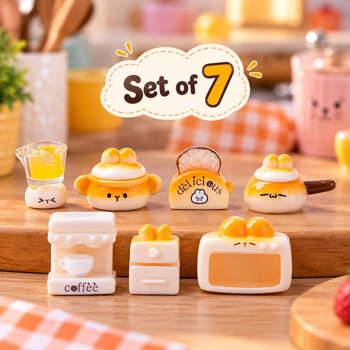 Cute Bread-Themed Miniature Kitchen Appliance Set (7-Piece Plastic Collectible)