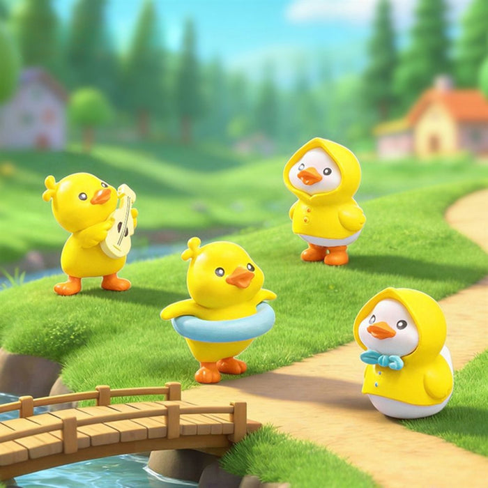 Cute Little Duck Figurines – Set of 5 Miniature Plastic Ducks for Home Decor & Desk Accessories