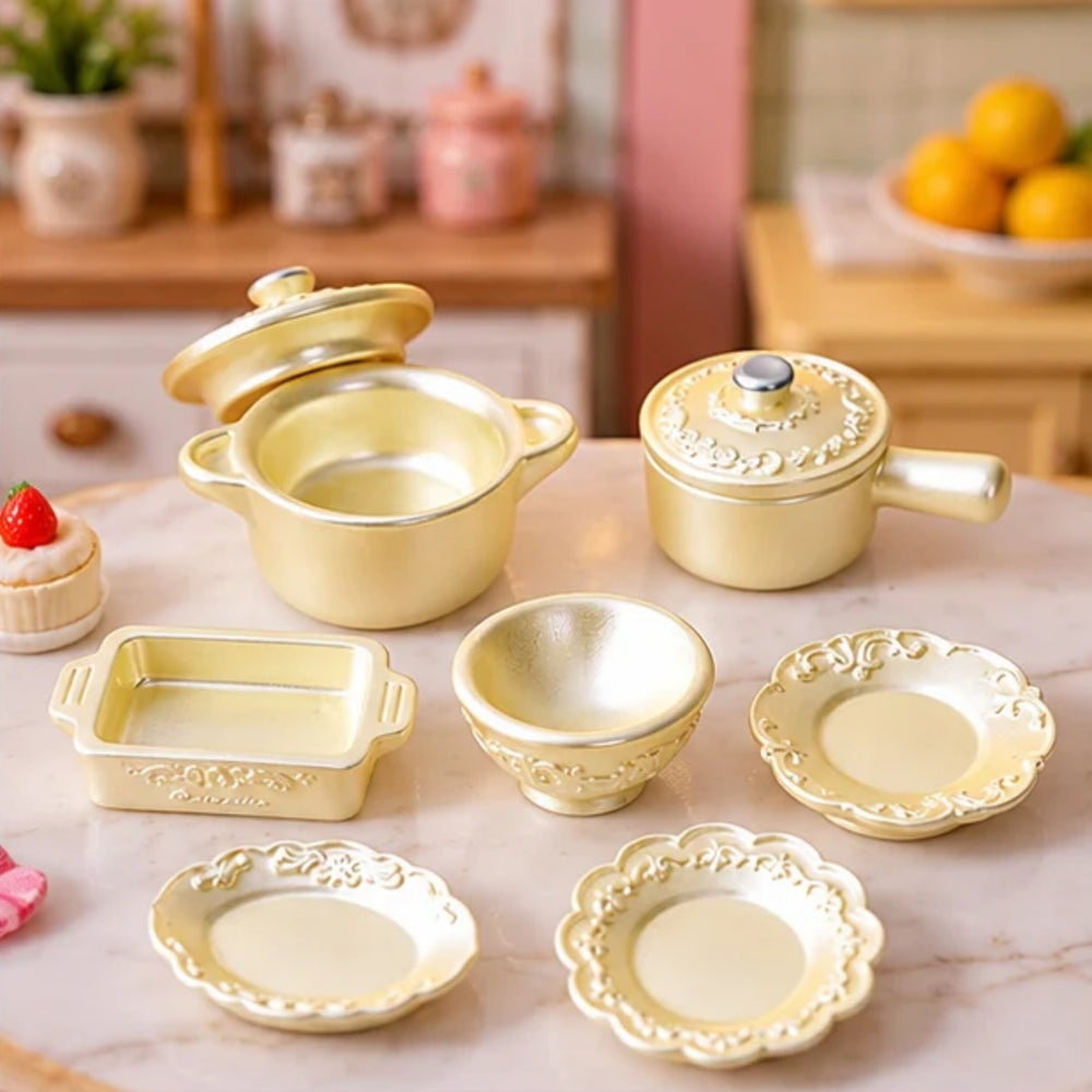 Elegant Gold Dollhouse Miniature Cookware & Dinnerware Set – 7-Piece Collection