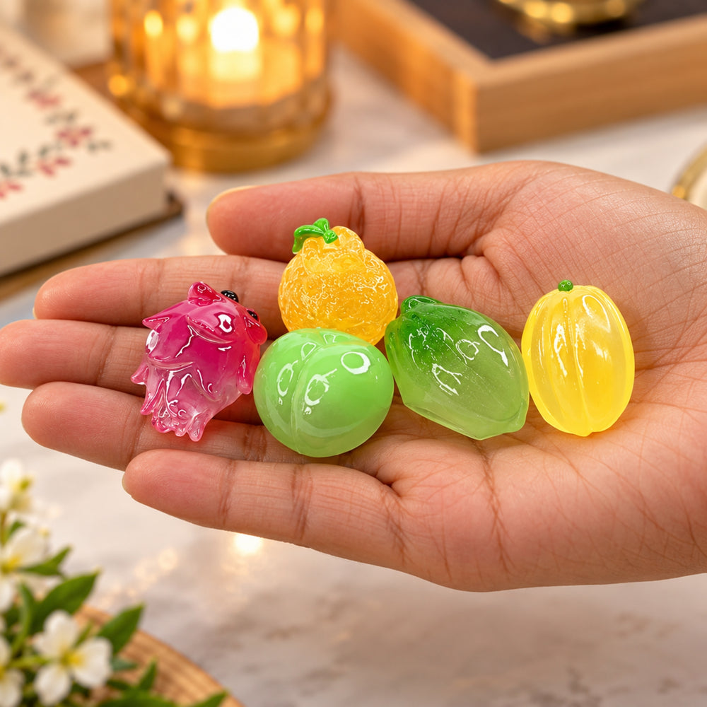 Wonderland Fruit & Vegetable  Miniature set |  Crystal Glass Miniature Fruit Figurine| Colorful Art Glass Sculptures for HomeDecor | Elegant Paperweight & Collectible Gift