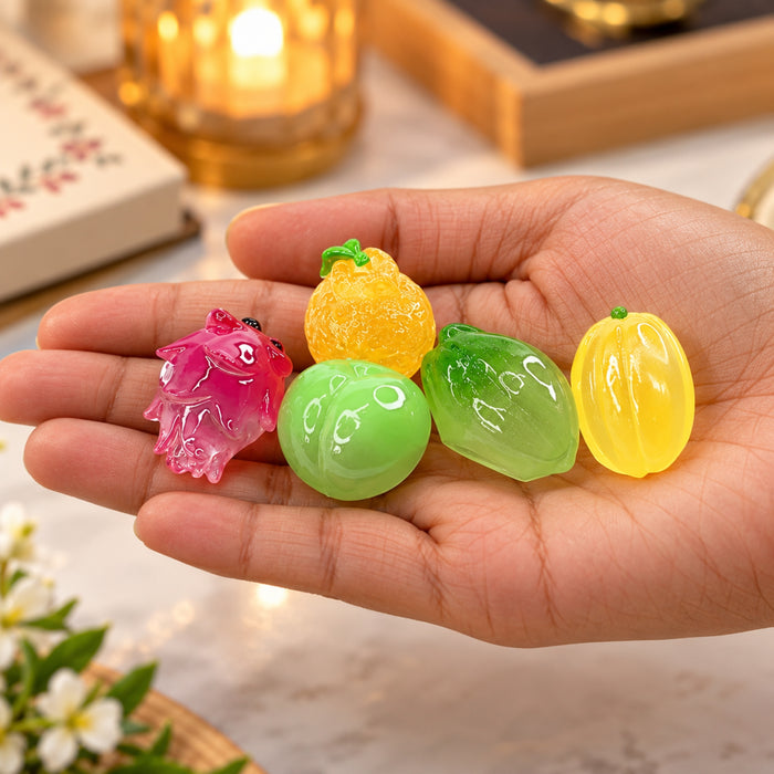 Wonderland Fruit & Vegetable  Miniature set |  Crystal Glass Miniature Fruit Figurine| Colorful Art Glass Sculptures for HomeDecor | Elegant Paperweight & Collectible Gift