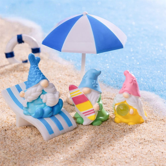 (Set of 7 Christmas Mini Gnomes Cute Beach Summer Gnomes Resin Miniature Gnomes Figurines Fairy Garden Accessories