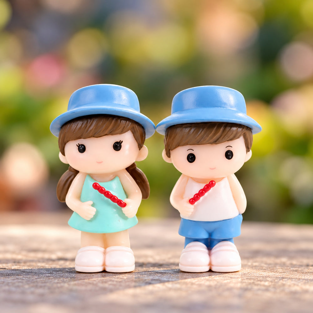 Hat couple-1 (Blue hat)( Miniature toys , cake toppers , small figuine, Valentine couple)
