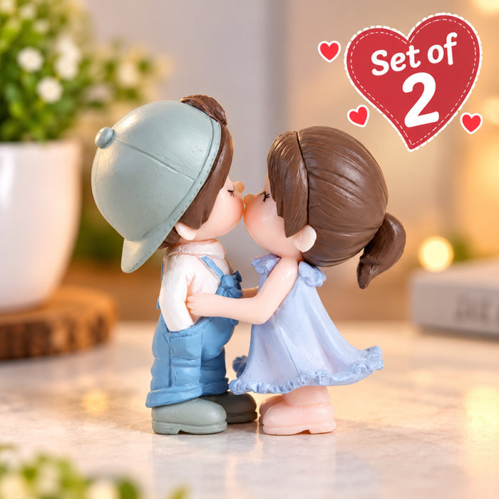Set of 2 Kissing Cap Couple Miniature| Figurine For Car Dashboard | Doll House Accessory | Showpiece| Gifting | Fairy Garden Accessories - Boy- 0.9x0.9x2.16, Girl- 0.7x0.9x2 inches- Blue