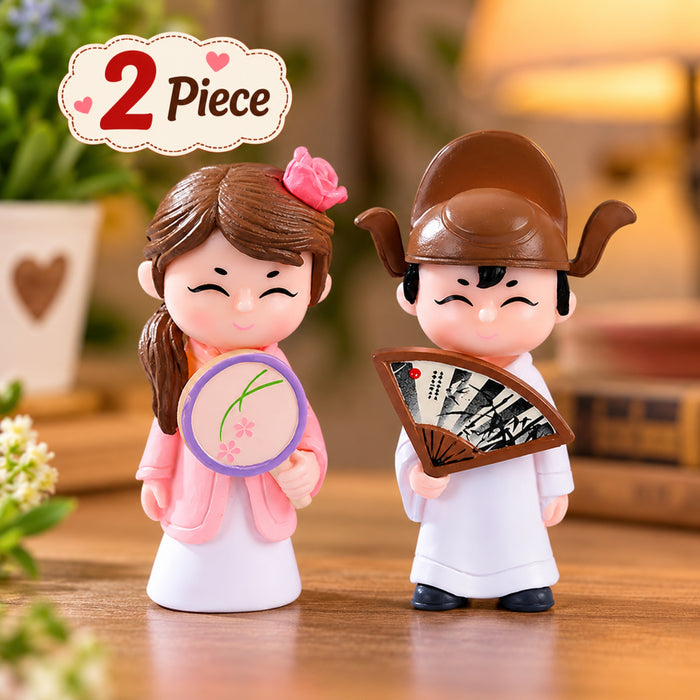 Sweetheart Couple Miniature Statues – 2-Piece Set of Romantic Figurines for Home Decor, Desktop Ornaments, and Gift Displays