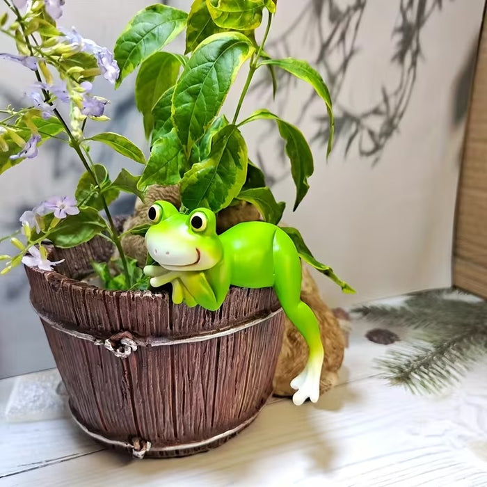 set of 2Hanging Frog Figurine Set, Pot Hugger