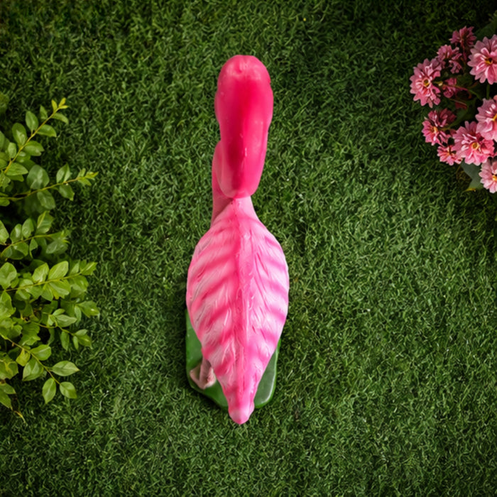 Vibrant Pink Flamingo Statue for Garden Decor – Hand-Painted Resin Flamingo Yard Art,