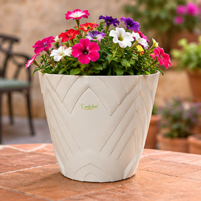 Single White : Lotus 8 Inches PP/ PVC / High Quality Plastic Planter