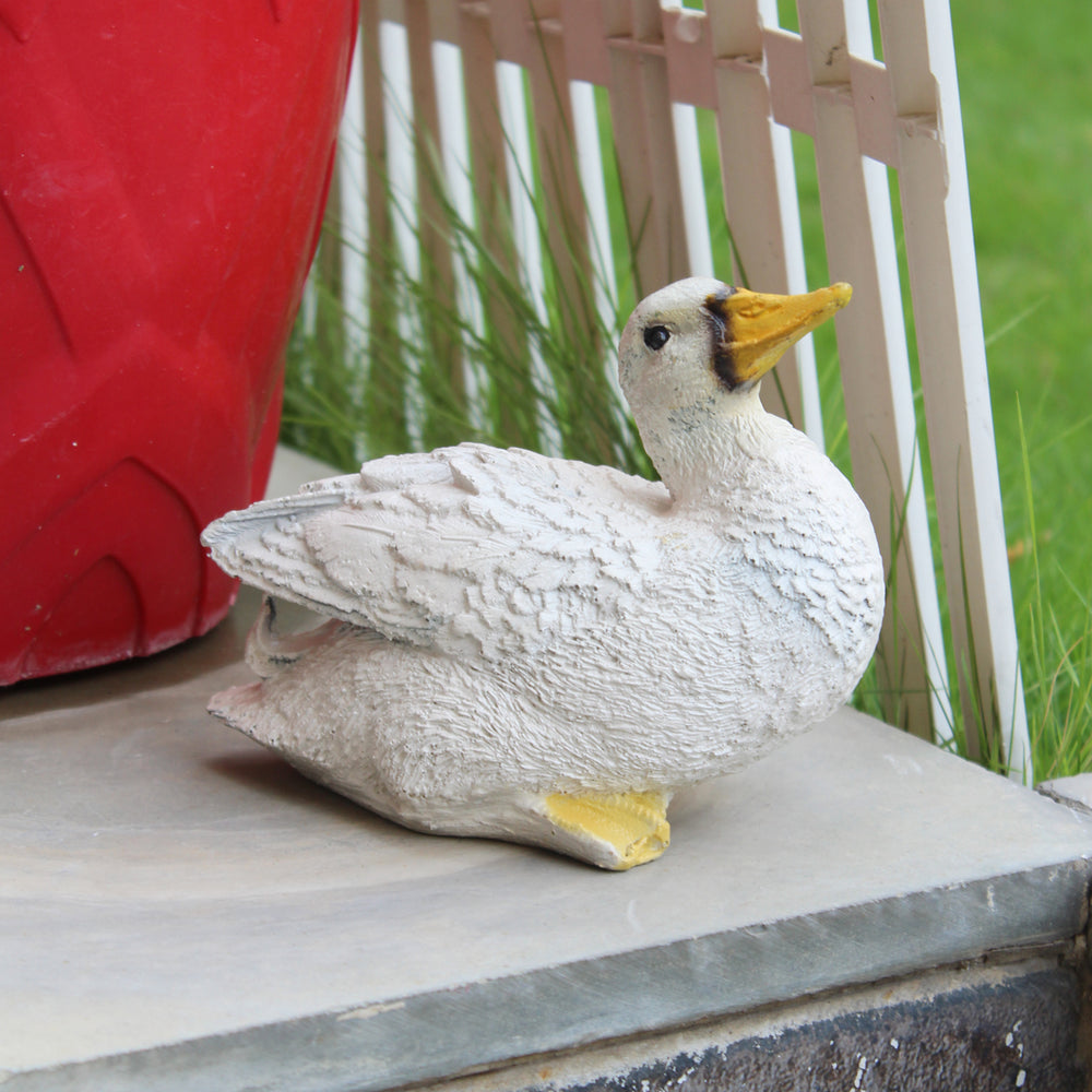 (White) Duck Statues, Made of Resin Statue for Decor