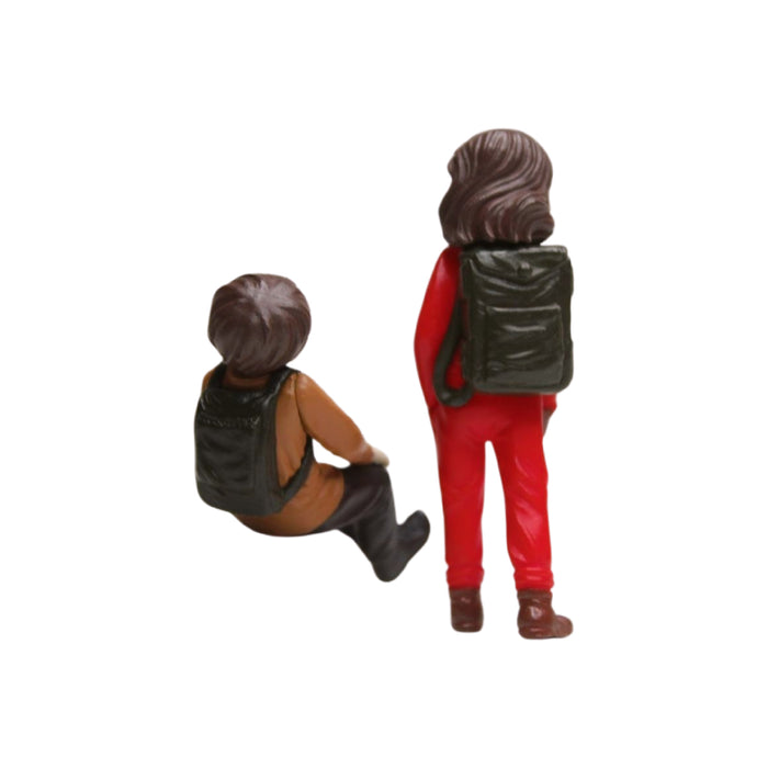 Wonderland imported miniatures ( pack of 4 ) smart couple