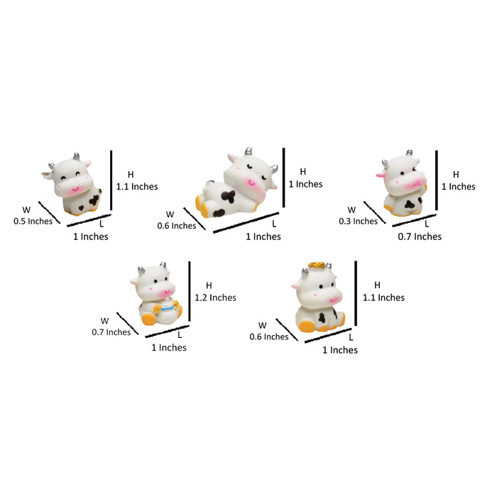 Wonderland imported miniatures ( pack of 6) cows