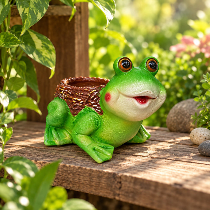 Cute Outdoor Frog Planter  for home and garden decor