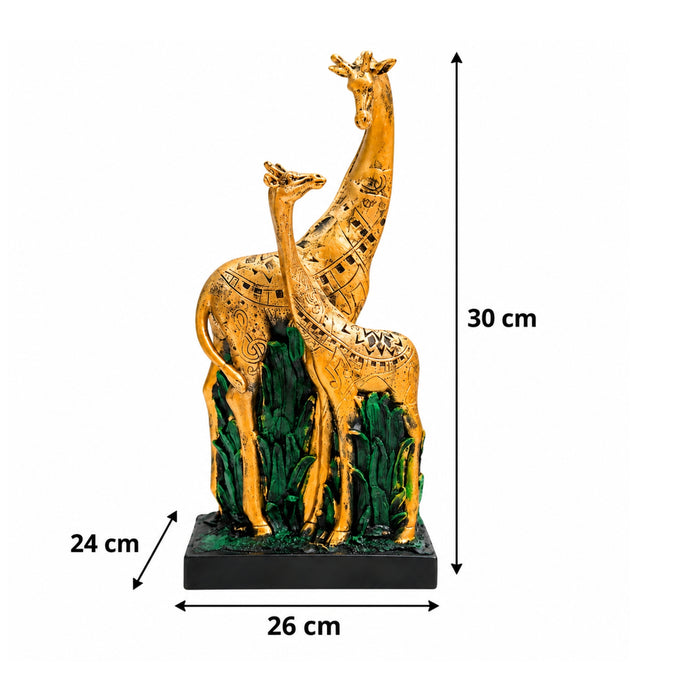 Gold Giraffe Couple Statue with Etched Pattern Design