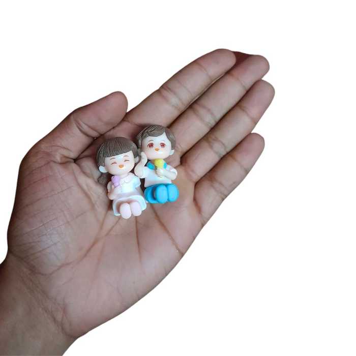 Ice Cream Kids Set (Sitting) Miniature|Figurine for Fairy Garden, Doll House | Shelf Décor | Resin Couple Miniature | gift items| -1x0.5x1.8 inches