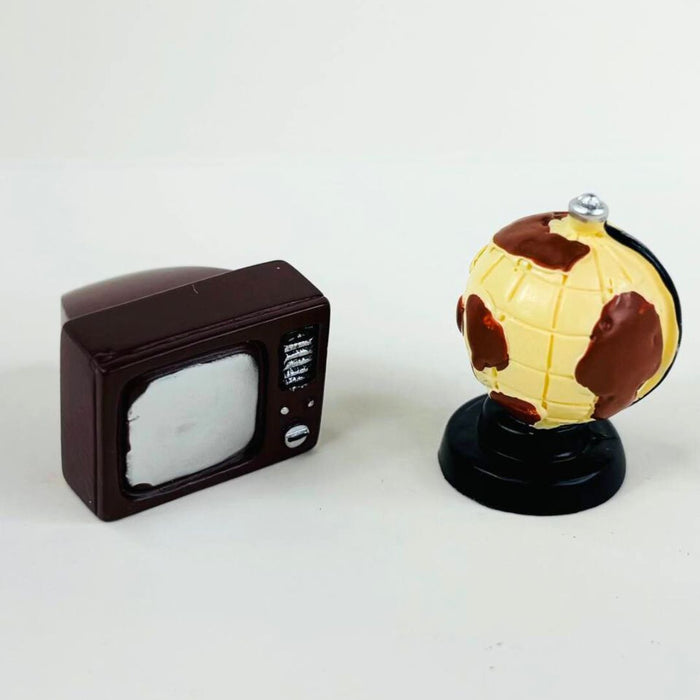 Wonderland 2-Pack Miniature Dollhouse Accessories: Retro TV & Vintage Globe Set