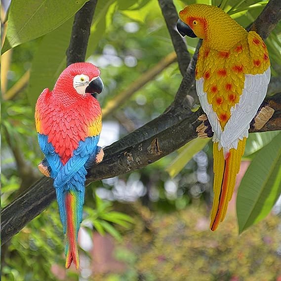 Set of 2 Lifelike Tropical Macaw Parrot Garden Statues – Weather-Resistant Resin Bird Sculptures for Outdoor Tree Decor, Patio, and Home Wall Accents
