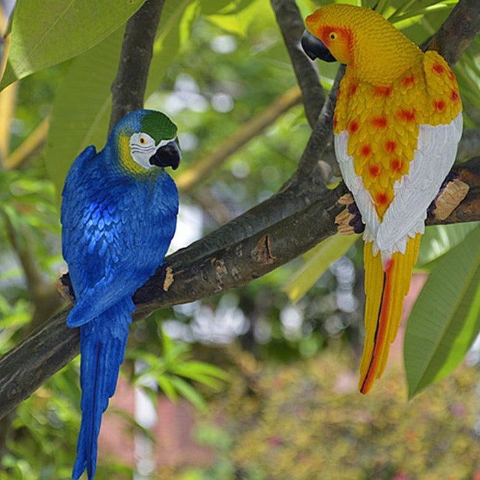 Vibrant Tropical Parrot Wall Décor Set – 4 Realistic Resin Macaw Figurines for Indoor/Outdoor Garden, Patio
