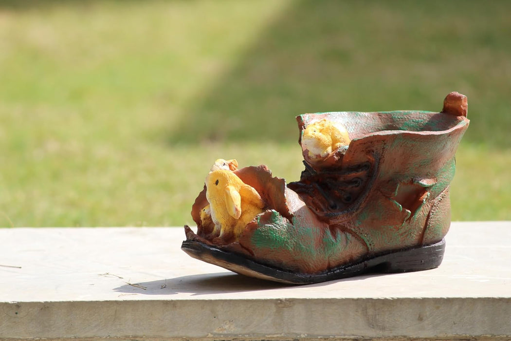 Rabbits on Shoe with Flower (Gift Item, Garden Decor, Garden Planter/Pot)