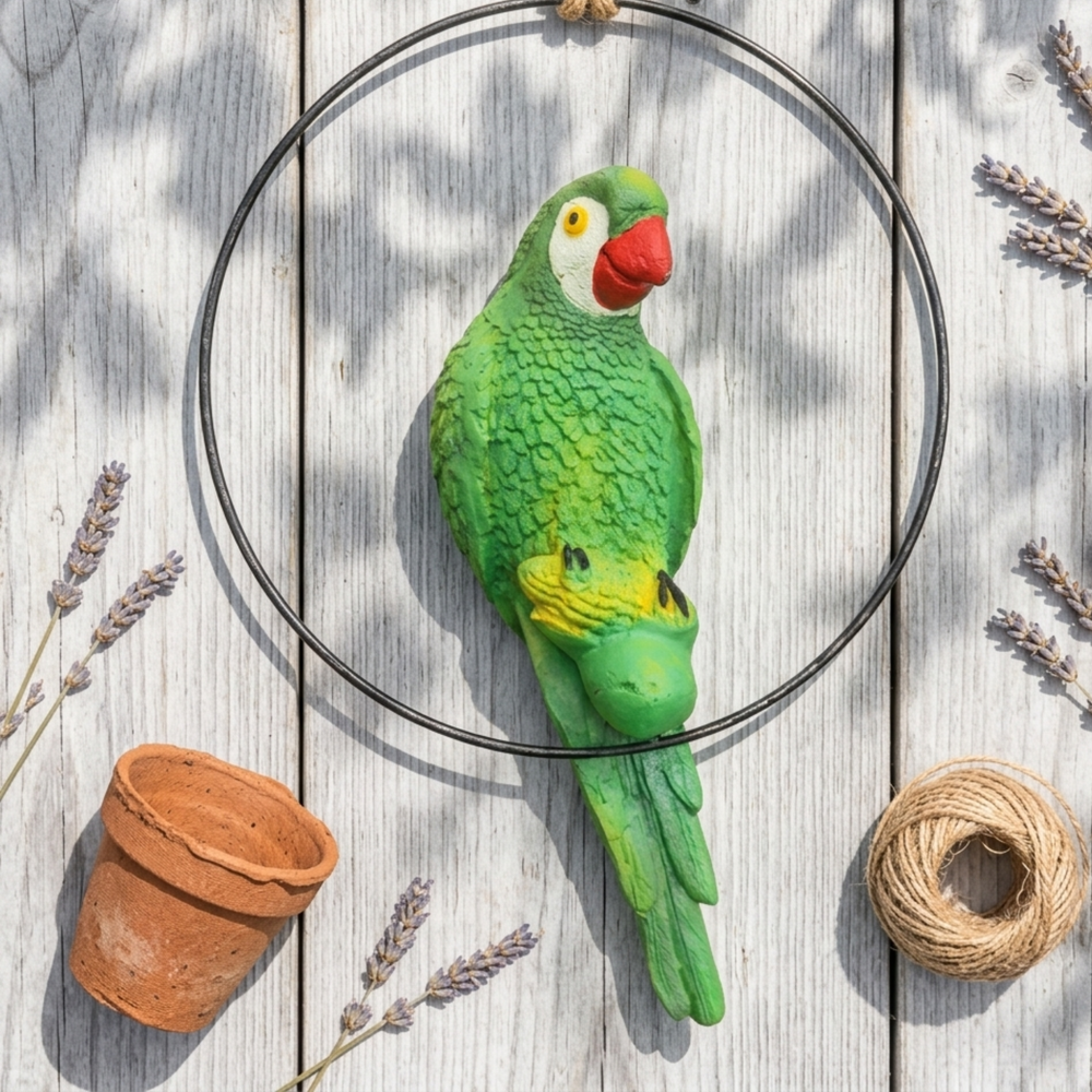 Hanging Green Parrot Garden Figurine – Vivid Bird Hanging Ring Ornament