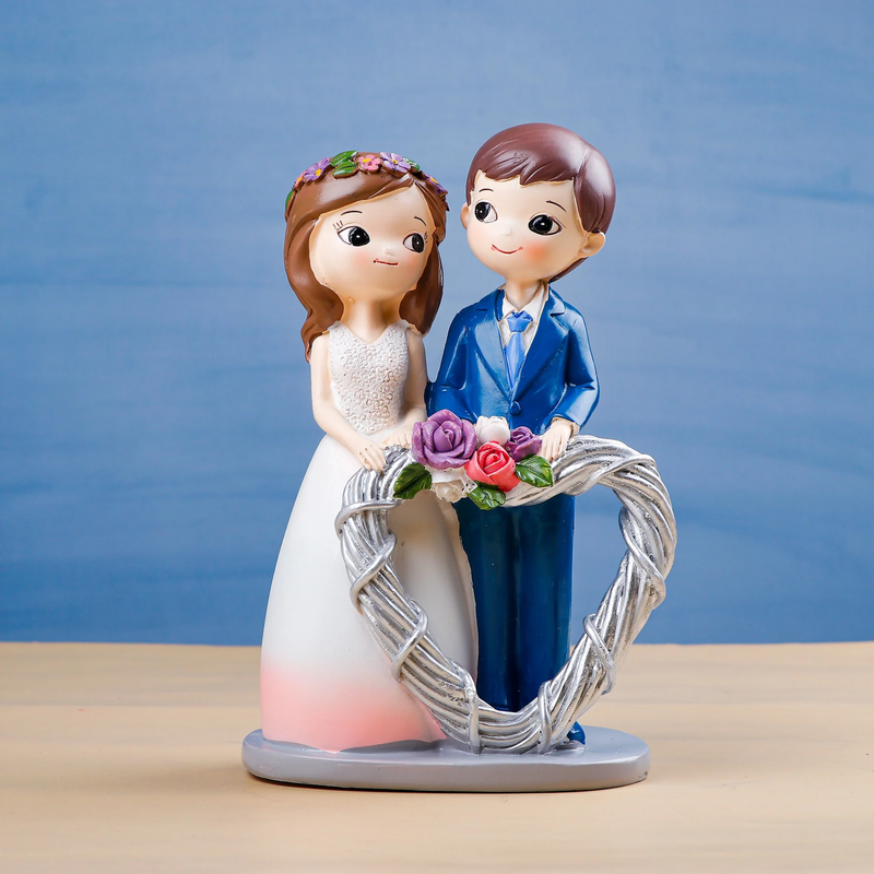 5.5 inch Hand-Painted Sweetheart Wedding Couple Figurine |