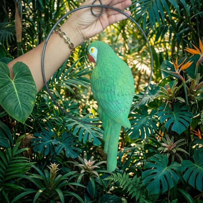 Hanging Green Parrot Garden Figurine – Vivid Bird Hanging Ring Ornament