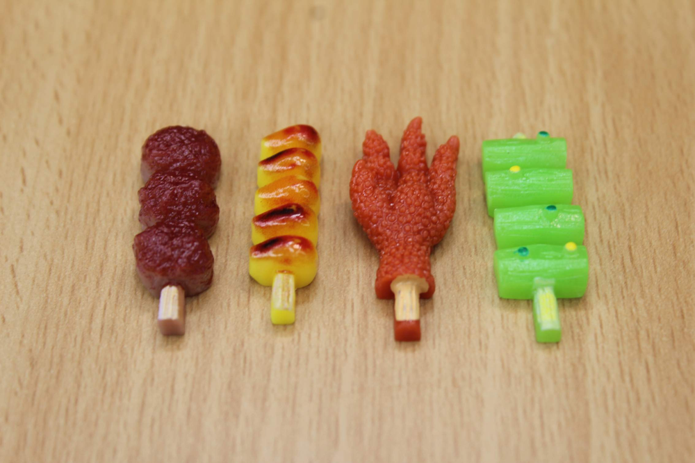 Miniature Street Food Skewers Set of 4 – Realistic Plastic BBQ, Dango, & Snack Figurines for Dollhouse Kitchen, Micro Landscape, & Fairy Garden Decor