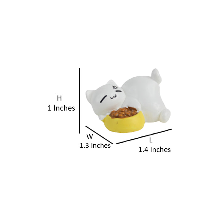 Wonderland Miniature Kitty with Food (Set of 4)( miniature toys , miniature accessories)