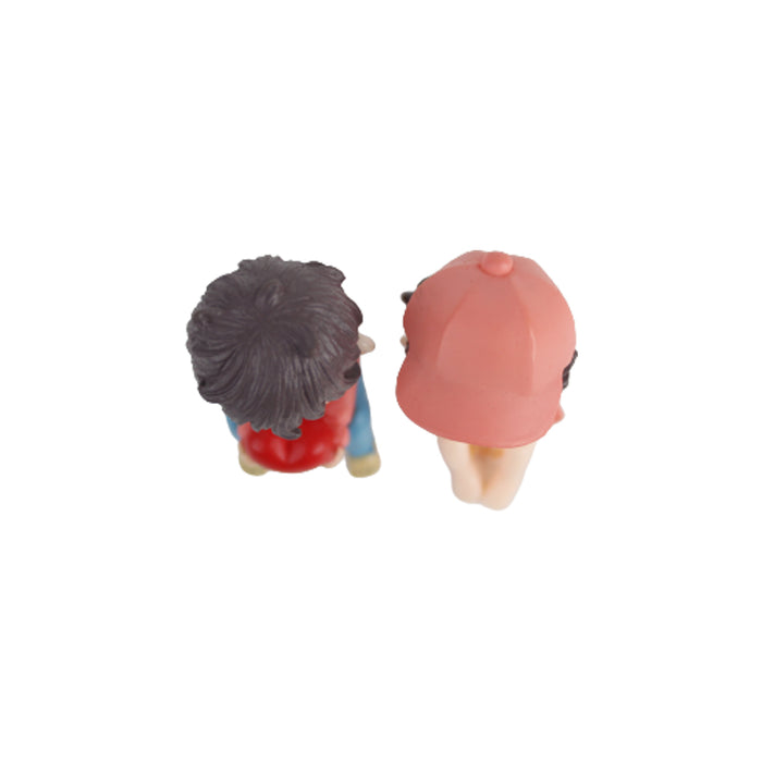 Couple Holding Heart Couple( Miniature toys , cake toppers , small figuine, Valentine couple)