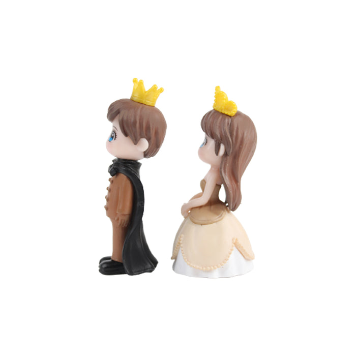 Cute King and Queen-2 (Black and White)( Miniature toys , cake toppers , small figuine, Valentine couple)