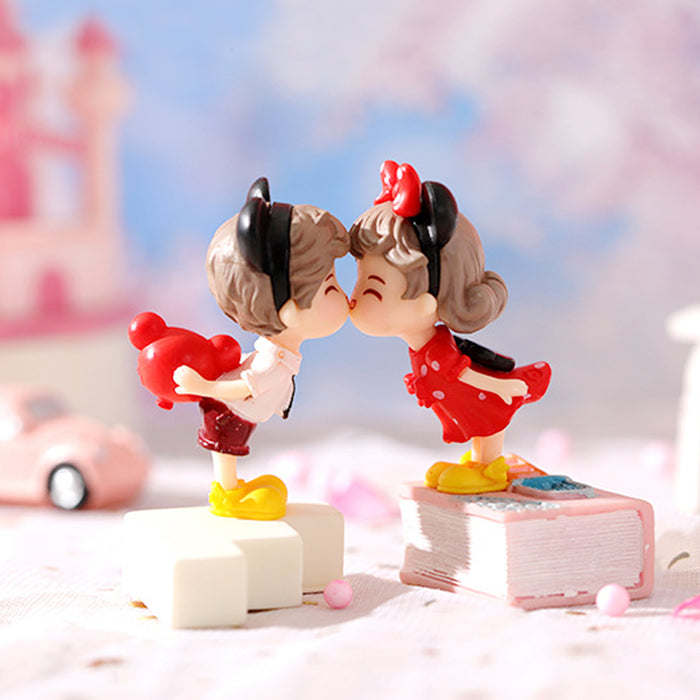 Mickey and Minni Couple( Miniature toys , cake toppers , small figuine, Valentine couple)