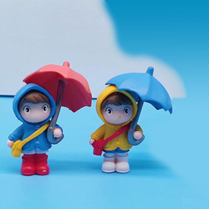 Open umbrella Holding couple-1 ( Miniature toys , cake toppers , small figuine, Valentine couple)