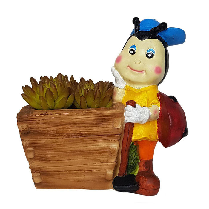 Gnome Girl Ladybird with Cap for Garden Decoation