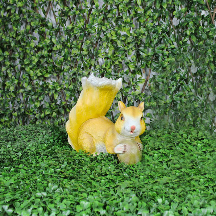 Squirrel Statue for Balcony and Garden Decoration