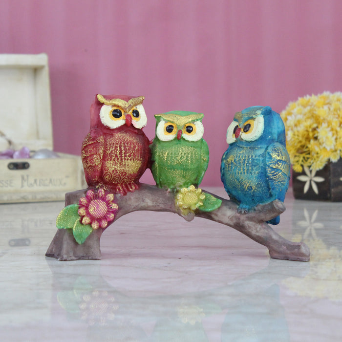 Wonderland 3 owl family on Branch ( home and garden decor)