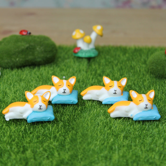Miniature Toys : (Set of 4) Sleeping Coorgi