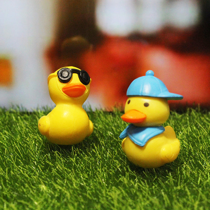 Miniature Toys :  Funny Ducks - Wonderland Garden Arts and Craft