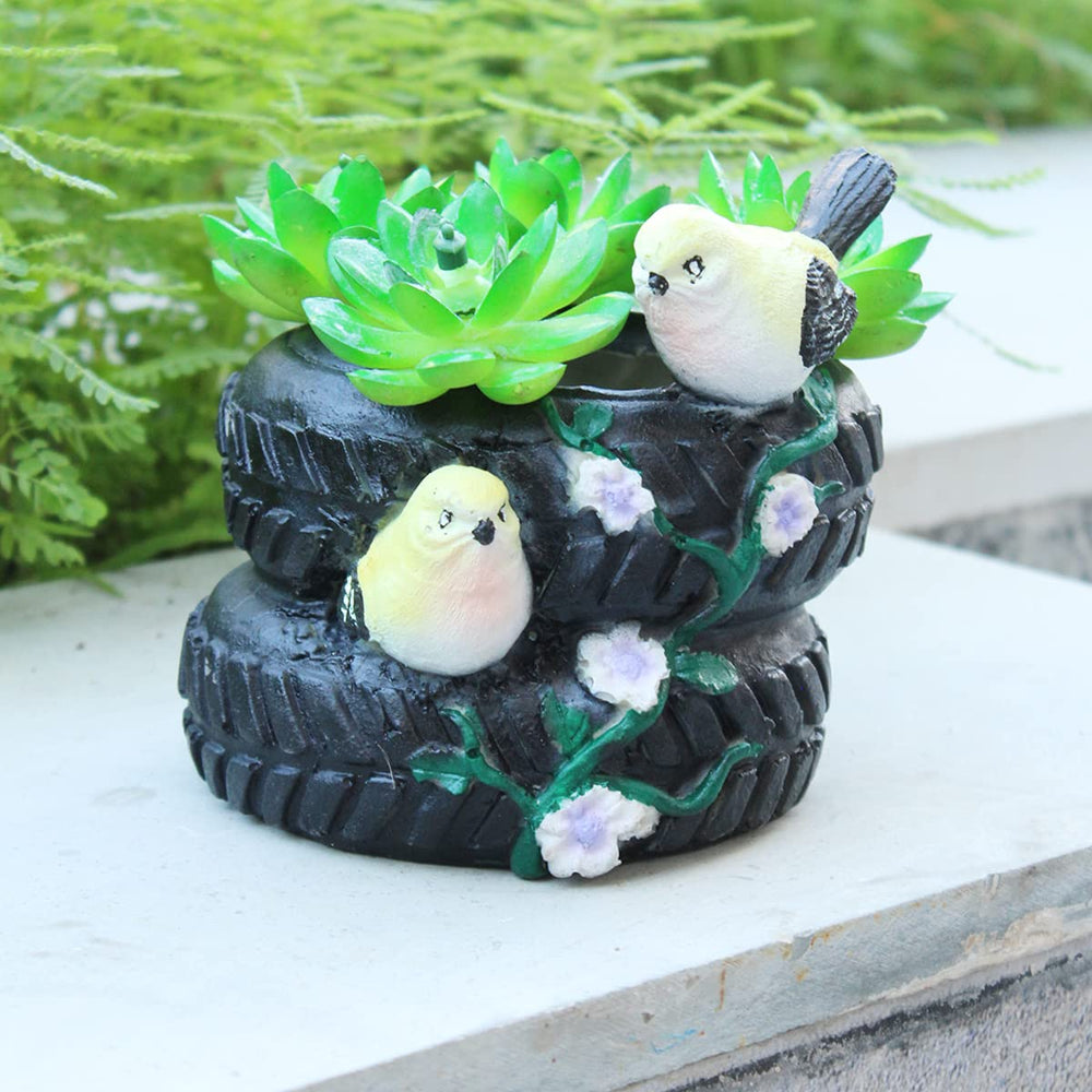 Tyre with Two Birds Pot for Home and Balcony Decoration