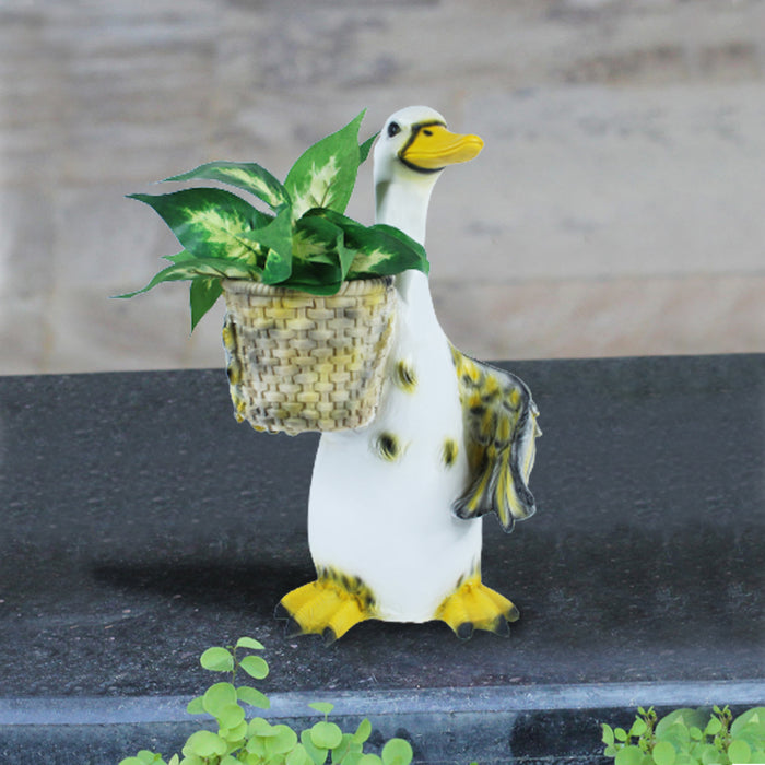 Duck Holding Basket Planter for Garden Decoration