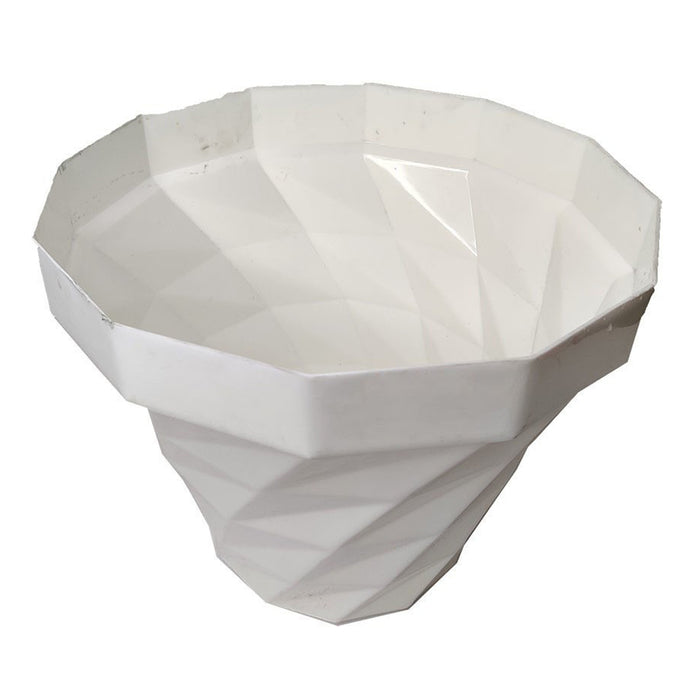 Plastic Pots : 3Dee white plastic Planter pots (Set of 2)
