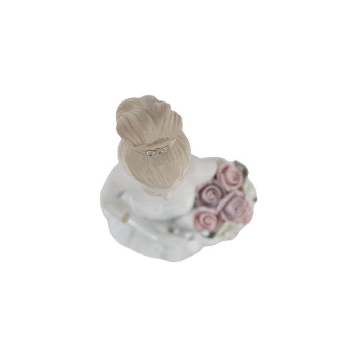 Victoria Lady fine porcelain figurine with bouquet of flowers, showpiece