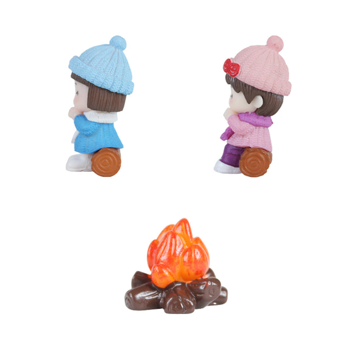 Miniature Toys : Kids with Bonfire Miniature Toys (Blue & Pink)