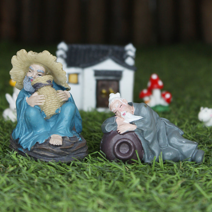 Wonderland Sitting & Laying Old Men Miniature toys