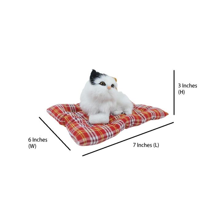 Wonderland  white and black small size sleeping real looking Cat with mat for home decor