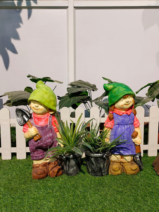 Set of 2 Boy and Girl shape planters