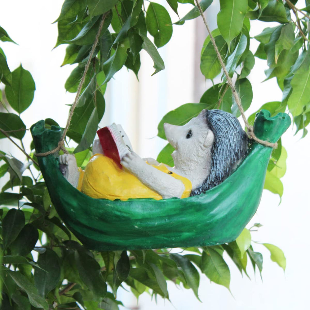 Hanging Hedgehog on Hammock (Light Green)