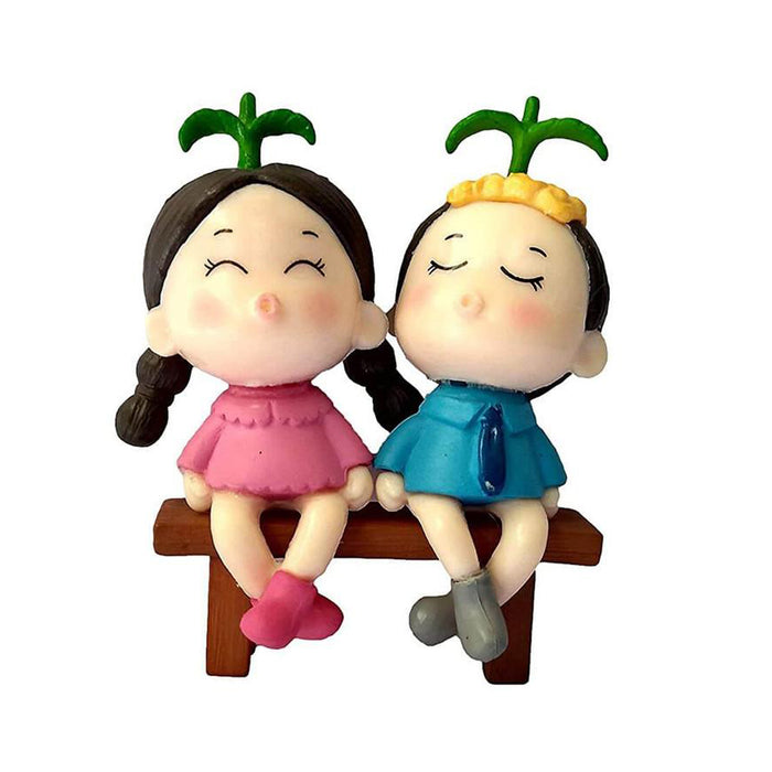 Miniature Couple Set for Miniature Garden Decor (Bonsai , Plant décor, Miniature Toys) (Closed Eye Couple)
