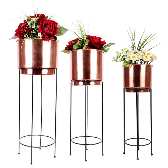 Metal pots with stand